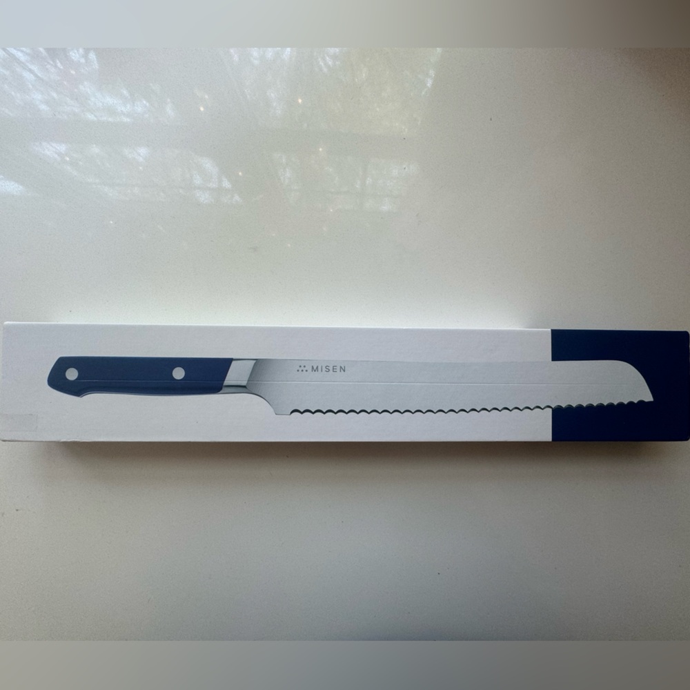 New in box Misen bread knife